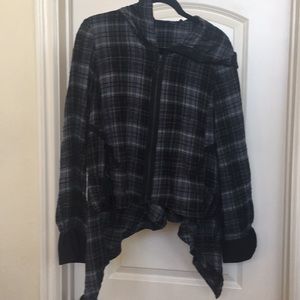 Plaid top